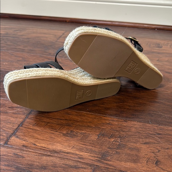Black Wedge Sandals - Picture 4 of 5